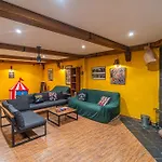 Casa Familiar Junto Al De La Encantada Con Zona De Juegos, Bbq Y Cine
