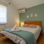 Casa Familiar Junto Al De La Encantada Con Zona De Juegos, Bbq Y Cine *