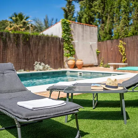 Casa Familiar Junto Al Con Zona De Juegos, Cine Y Bbq * Córdoba