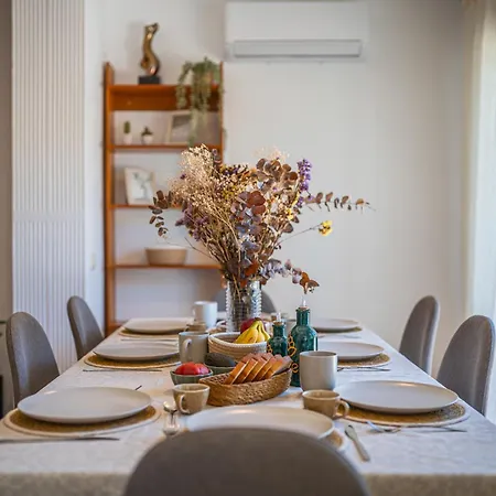 Casa Familiar Junto Al Con Zona De Juegos, Cine Y Bbq Vakantiehuis
