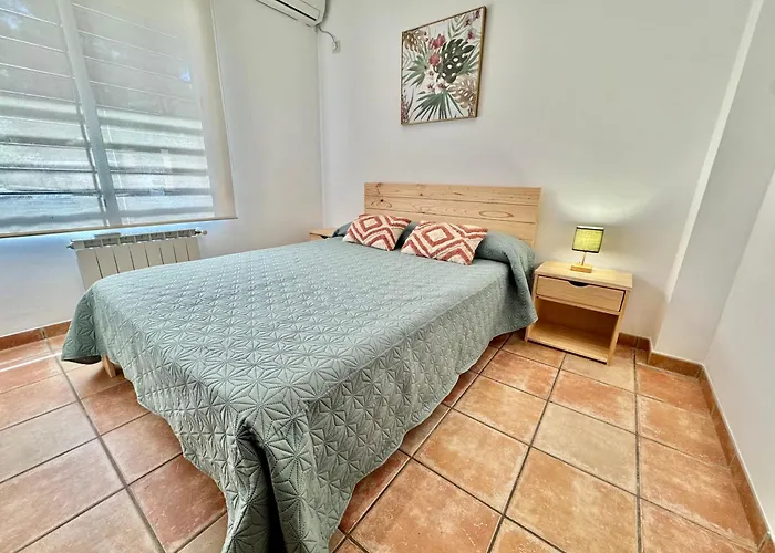 Nyaraló Casa Familiar Junto Al Lago Con Zona De Juegos, Cine Y Bbq Córdoba