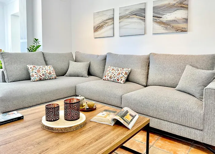 Vakantiehuis Casa Familiar Junto Al Con Zona De Juegos, Cine Y Bbq Córdoba