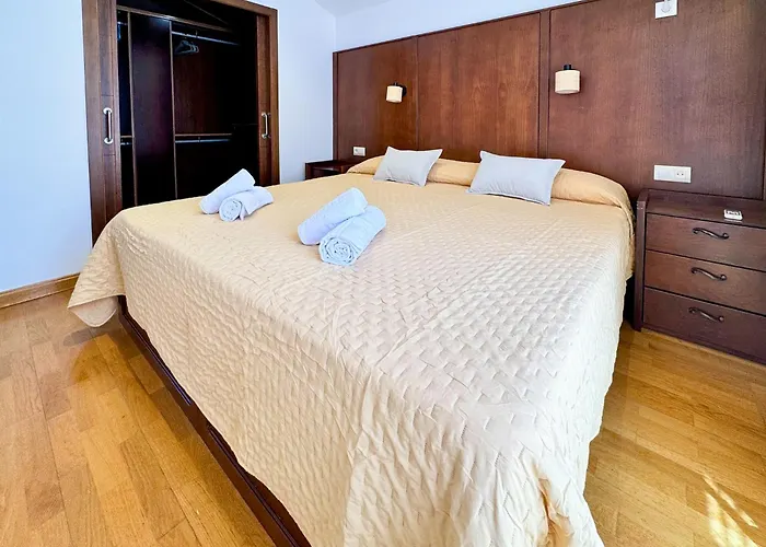 Vakantiehuis Casa Familiar Junto Al Con Zona De Juegos, Cine Y Bbq Córdoba