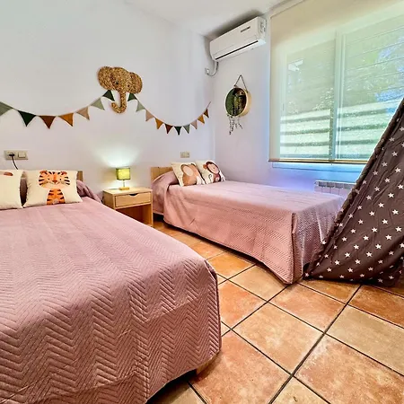 Casa Familiar Junto Al De La Encantada Con Zona De Juegos, Bbq Y Cine Córdoba
