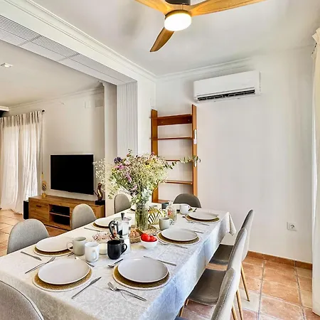 Casa Familiar Junto Al De La Encantada Con Zona De Juegos, Bbq Y Cine Ferienhaus Córdoba